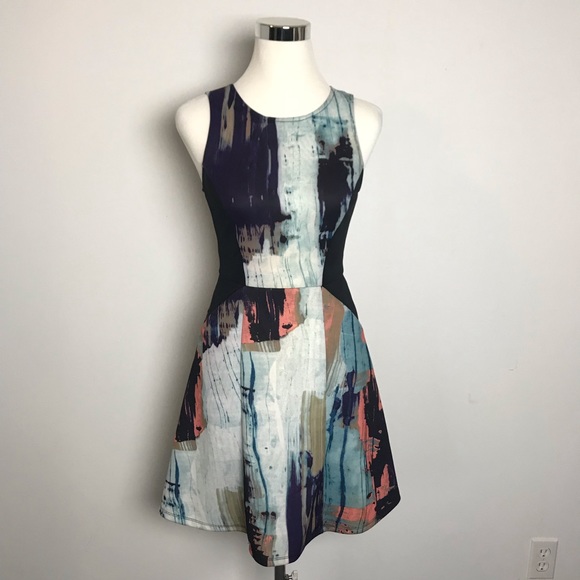 Mossimo Supply Co. Dresses & Skirts - Mossimo Abstract Print Dress with Pockets